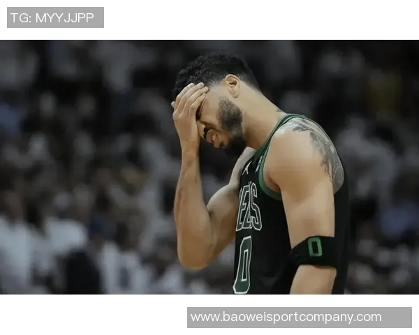 塔图姆谈绿军主场氛围只升冠军旗和退役号的背后意义