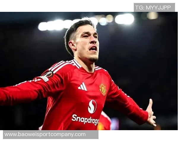 曼联计划明夏引进新中场乌加特或替代卡塞米罗离队