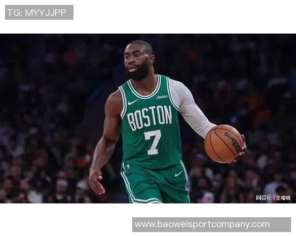 杰伦盛赞米诺特具备理想侧翼特质展现出野兽般的尺寸与运动能力